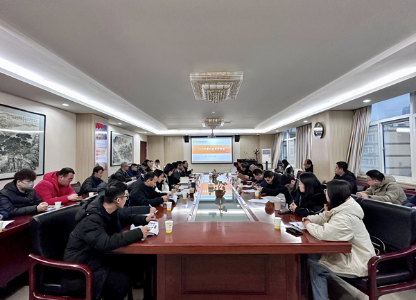 公司2024年度QC成果評(píng)審會(huì)順利召開